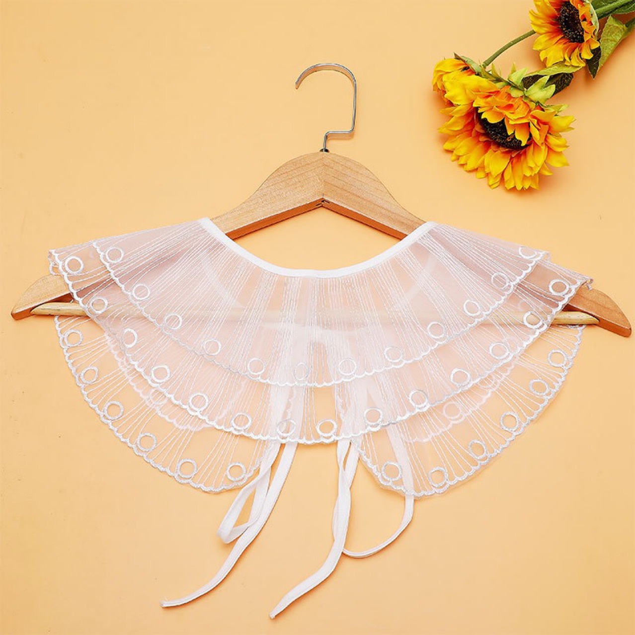 Fabricante al por mayor nuevo collar bordado collar falso de mujer con lazos acabados decoración de arco transfronterizo