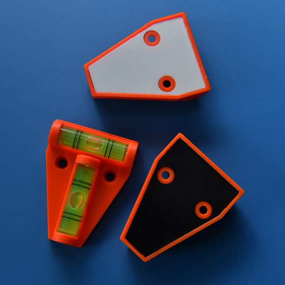 Supply all kinds of portable T-type level meter triangular level bubble level meter TV bracket level bead