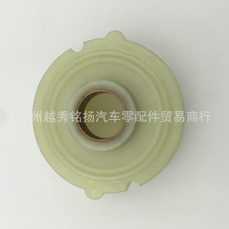 Suitable for Mitsubishi Gold Cup 4G15 4G64 4G18 car starter gear plate starting motor nylon tooth rubber tooth Suitable for Mitsubishi Gold Cup 4G15 4G64 4G18 car starter gear plate starting motor nylon tooth rubber tooth