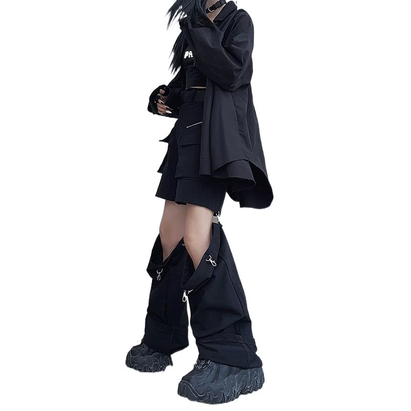 Black removable trousers, loose straight fit