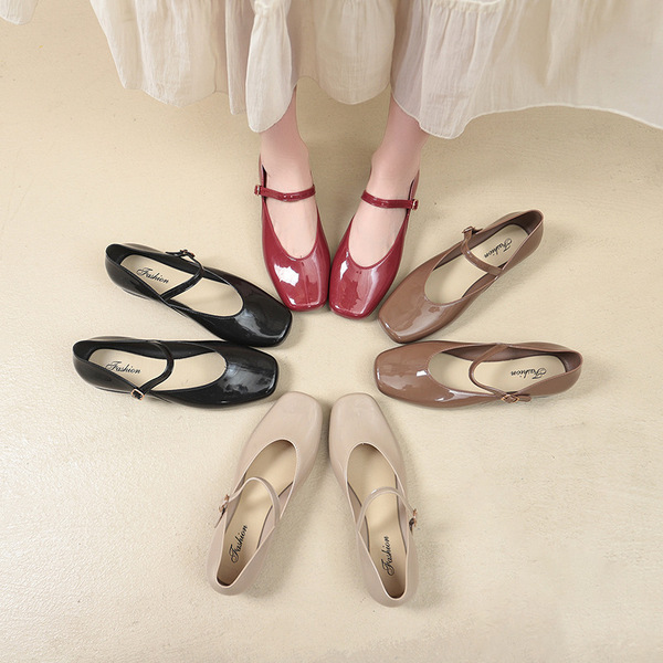 summer Mary Jane shoes