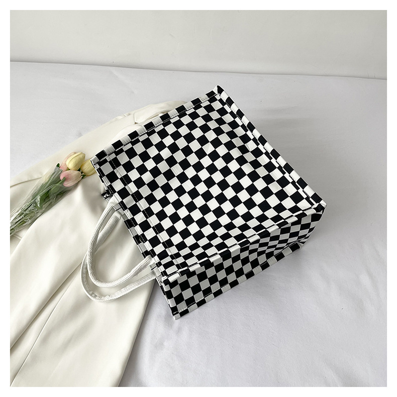 Large-capacity single-shoulder tote bag 2024 new style fashionable and textured trendy handbag for commuting and casual use, large checkered bag for women undefined