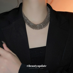 European and American heavy industry exaggerated spring cut collar niche creative design necklace personality fashion cold style necklace