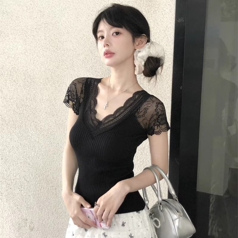 独特别致超好看蕾丝拼接v领短袖T恤女夏季纯欲性感修身针织衫上衣