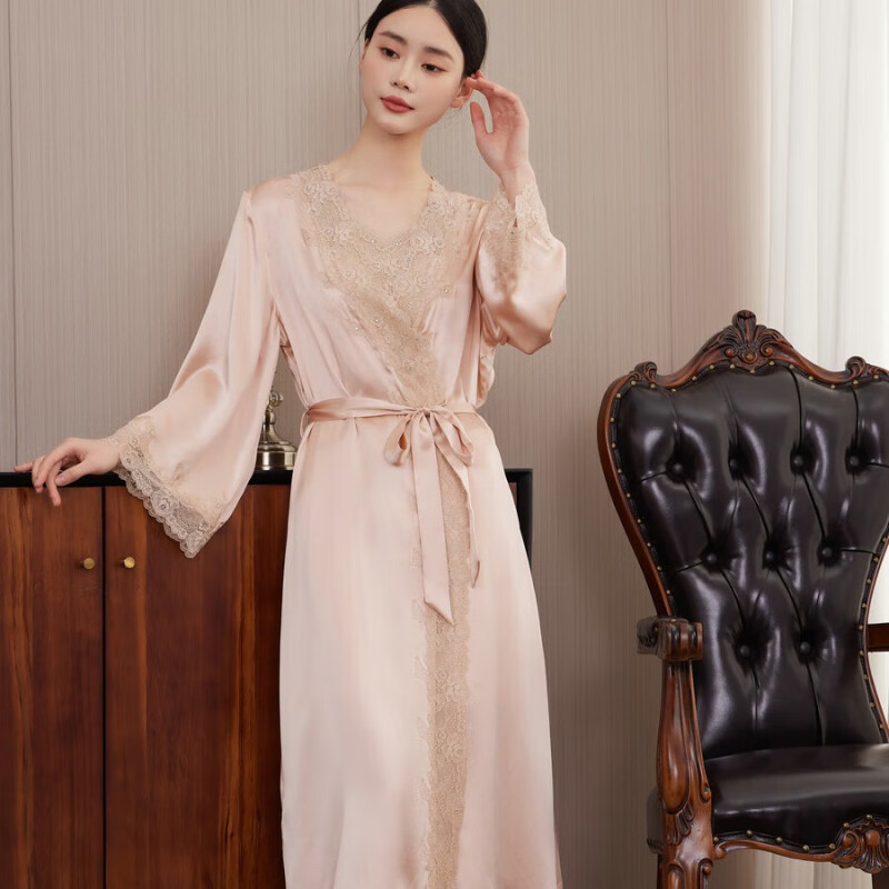 Elegant Sexy Silk Nightgown 100 Mulberry Silk Sling Nightgown Wedding Morning Gown Bathrobe suit New