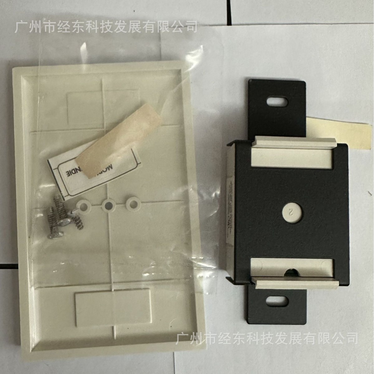 1供应爱德华SIGA-CR控制模块(继电器输出)输出模块