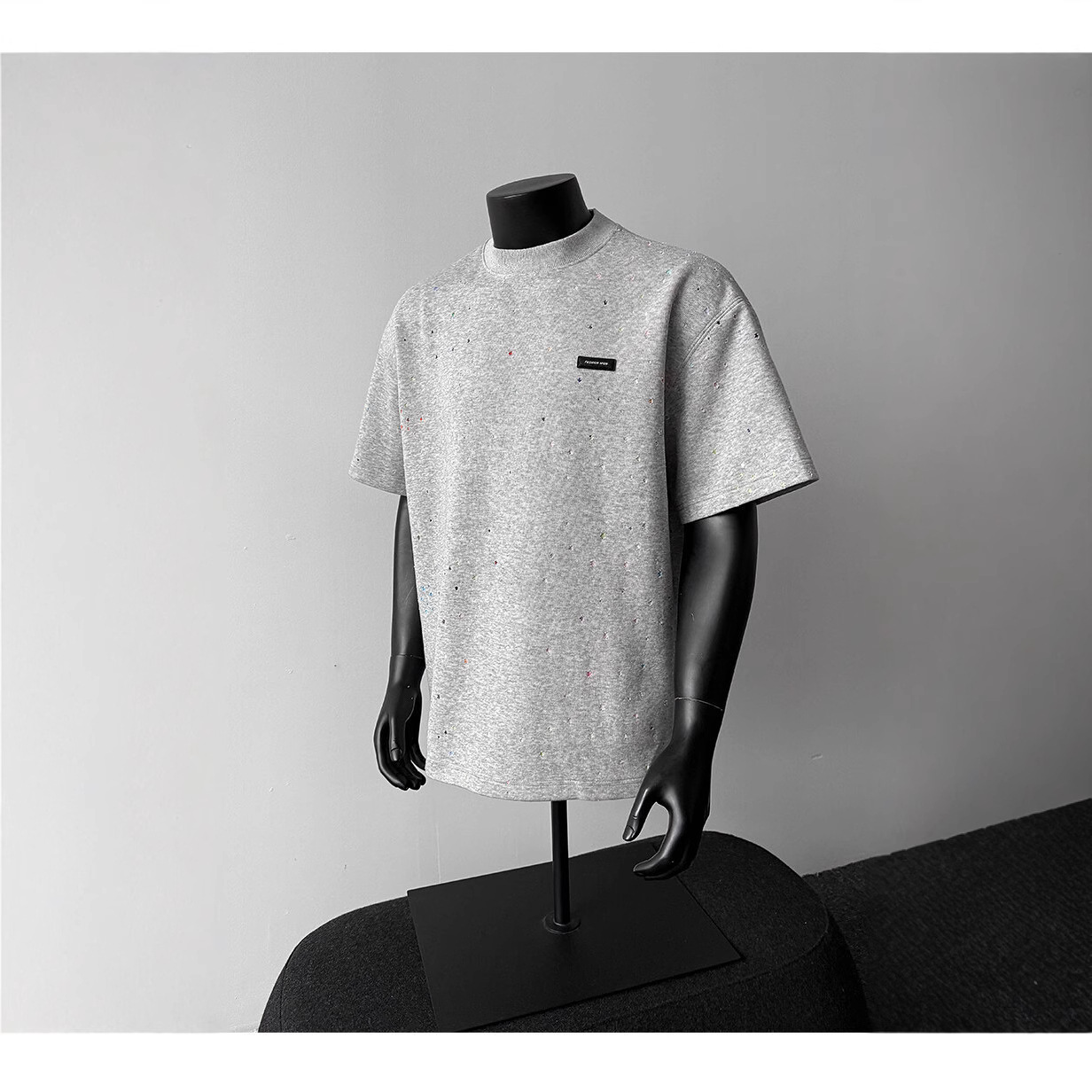 Cross-border 2025 Spring and Summer New Simple Round Neck Short-sleeved T-shirt Men's Trendy Brand American Style Hot-looking Ins Half-sleeved Top Men