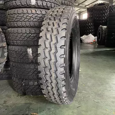 Crane Truck Heavy-Duty Tire 12.00R24, Old Three-Line Pattern 1200R24, Includes Inner Tube, Steel Wire Radial Tire (Yük maşını şinləri)