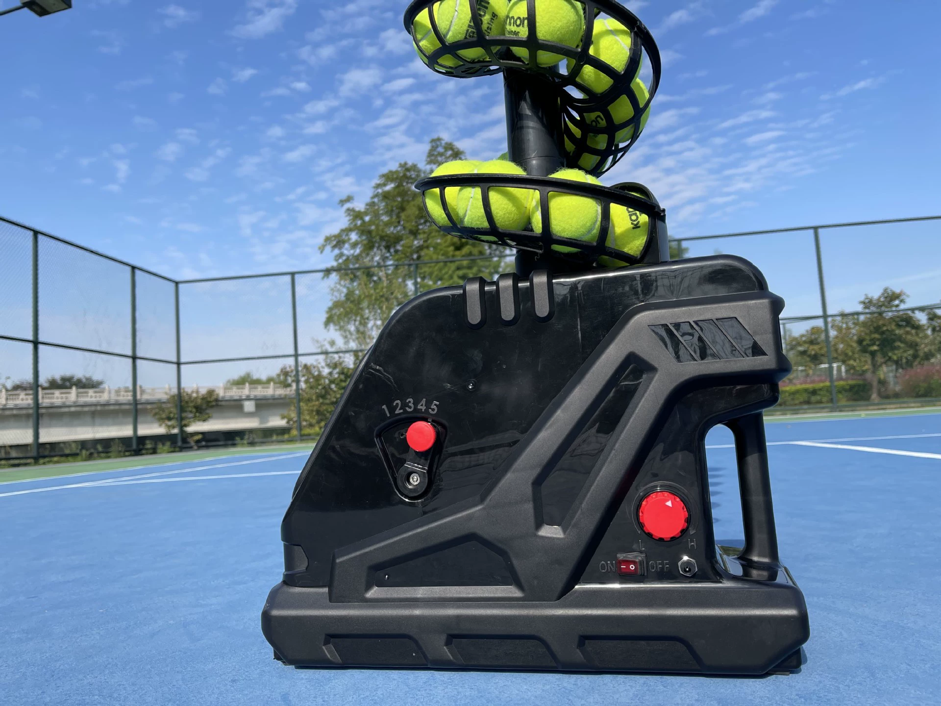 Handheld tennis trainer, new collection