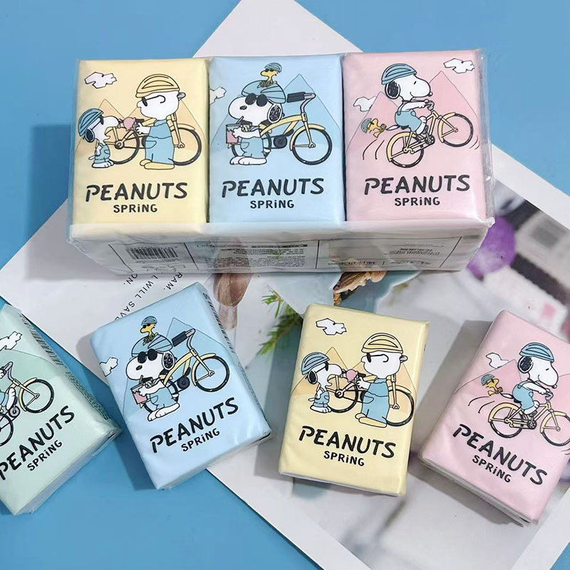 ปั่นจักรยาน Snoopy ผ้าเช็ดหน้ากระดาษสีขาวบริสุทธิ์ (9แพ็ค)