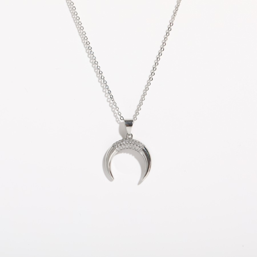 Nouvelle Lune Corne Incrusté Zircon Pendentif Titane Acier Collier En Gros Nihaojewelry display picture 5