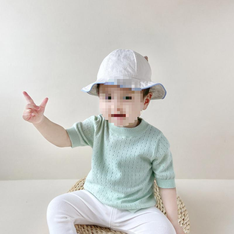 Green, knitted, with short sleeve