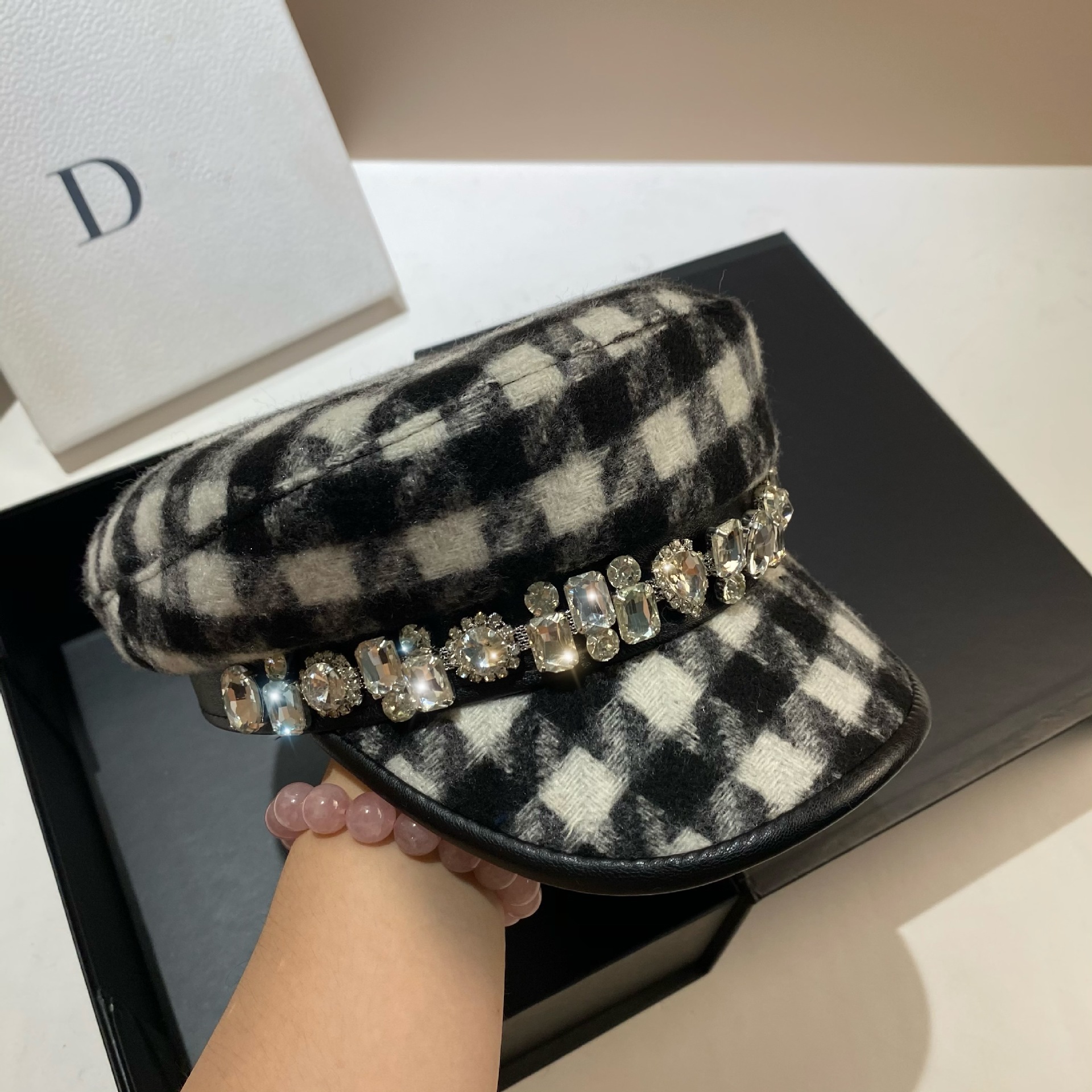 Autumn and winter light luxury niche rhinestone navy Korean version Xiaoxiang style sub woolen newsboy fashionable_voghion.com