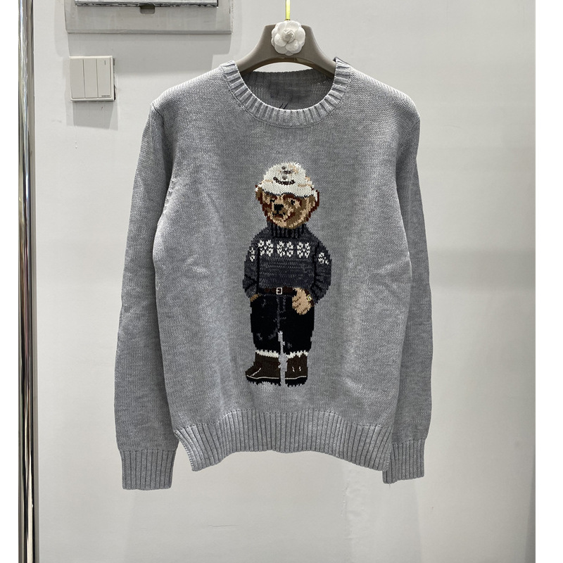 Gray white hat bear