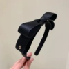 Yu Shuxin’s same style black hairband