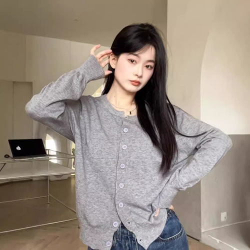 Women's Loose Fit Long Sleeve Knitted Cardigan Sweater, Casual and Versatile Outerwear Top, Thin and Luxurious