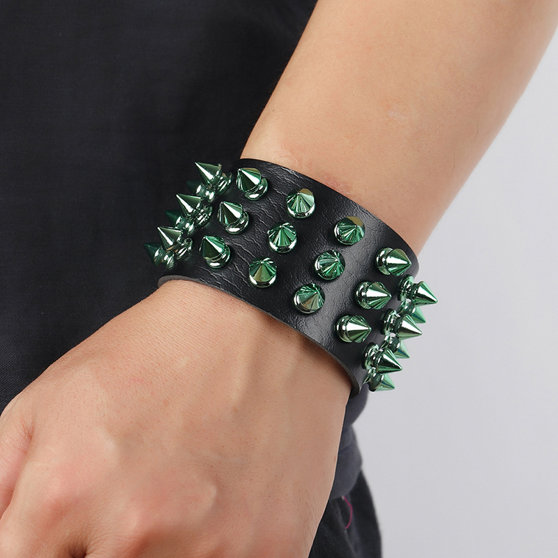 Wholesale Jewelry Punk Style Three-row Color Spikes Leather Bracelet Nihaojewelry display picture 5