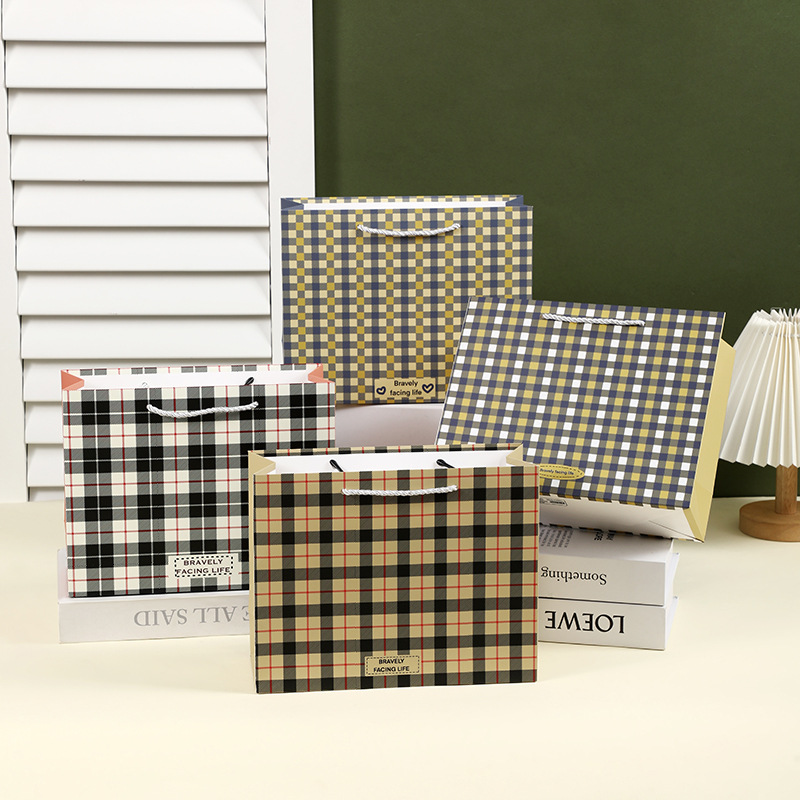 简约个性时尚百伦礼品袋旅游出行手提纸袋商场购物袋生日礼物袋