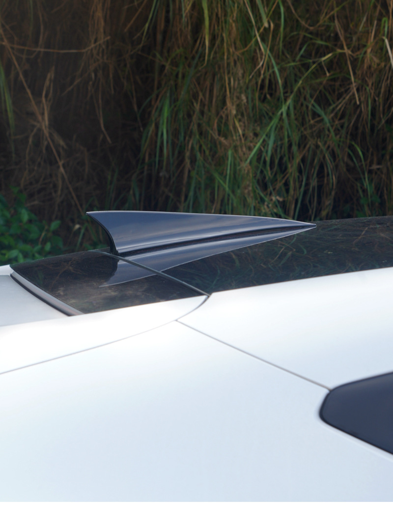 Cross-Border Car Shark Fin Antenna Decoration, Specialized for Car Roof Modification, Universal Type Antenna, No-Drill Decoration