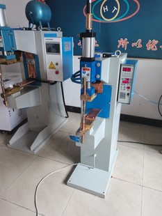 Good Cost-Effective Spot Welding Machine, Pneumatic Water-Cooled Butt Welding Machine, Built-In Current Detection Resistance Welding Machine