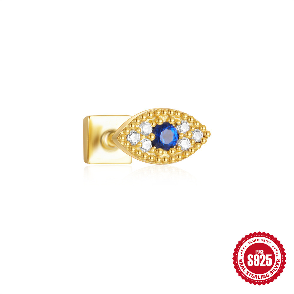 Moda europea y americana todo fósforo s925 plata esterlina tres diamantes borlas de ojo de caballo de doble cara uso de pernos en espiral de cartílago