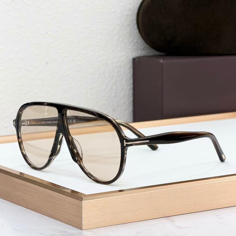 Ft1211 Tom's European and American Style Sunglasses, Same Model as Popular Influencers, Fashionable Aviator Frame, Trendy Acetate Sunglasses Ft1211 Tom's European and American Style Sunglasses, Same Model as Popular Influencers, Fashionable Aviator Frame, Trendy Acetate Sunglasses