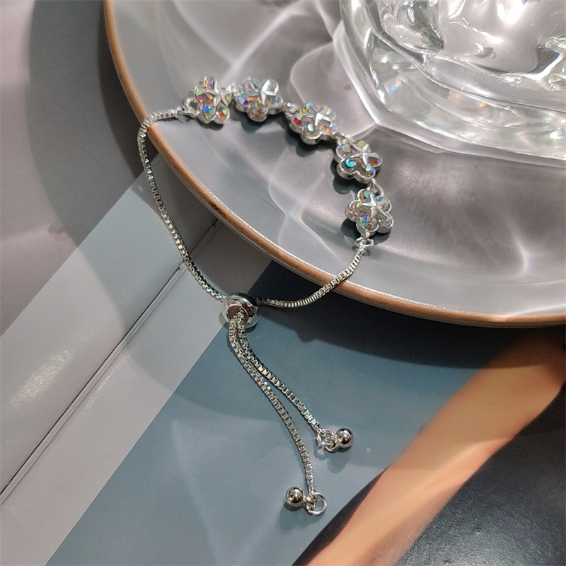 elegant fashionable bracelet with zircon