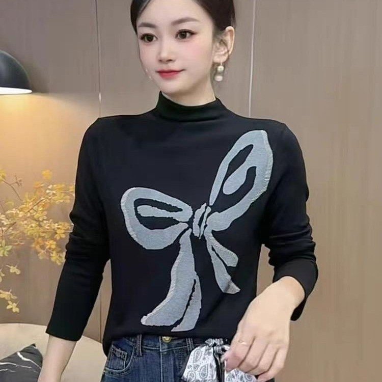 一件代发2025秋季新款时尚半高领洋气百搭蝴蝶结印花打底衫上衣女|undefined