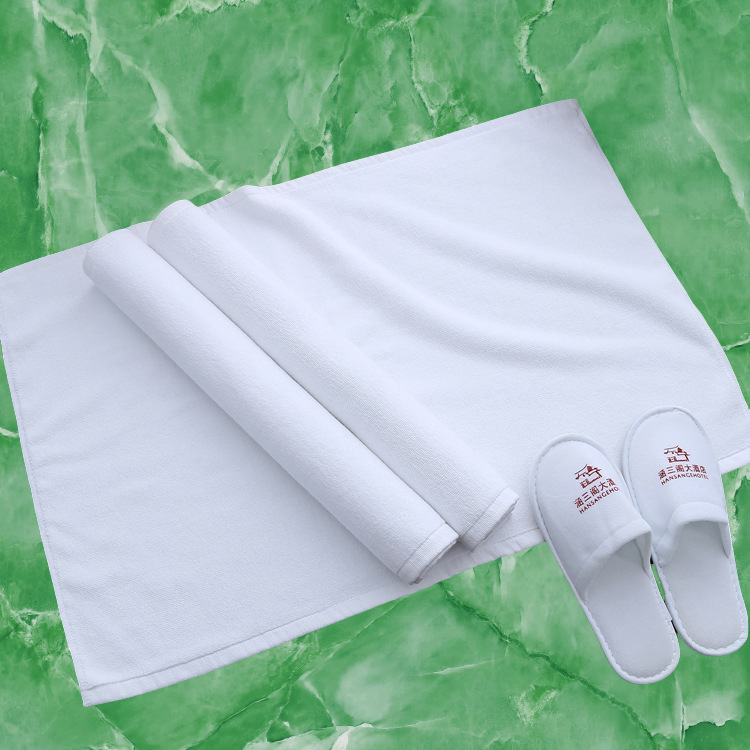 Factory wholesale hotel cotton towel bathroom padded B & B non-slip mat hotel cotton mat embroidery logo Factory wholesale hotel cotton towel bathroom padded B & B non-slip mat hotel cotton mat embroidery logo