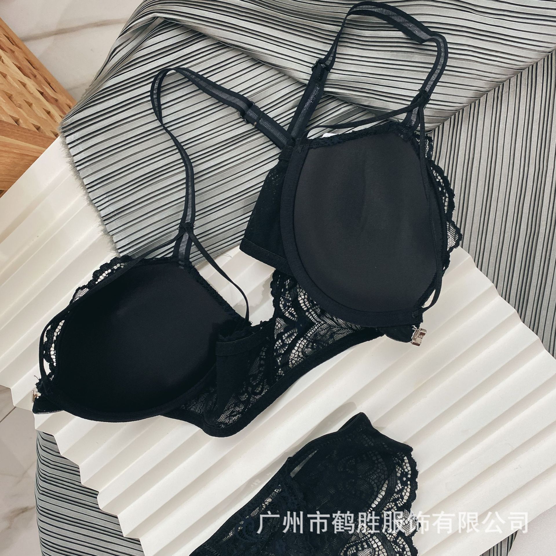 Venta directa de fábrica comercio electrónico transfronterizo Sudeste de Asia Vietnam Tailandia damas sin costuras sujetador de recogida lateral cómodo