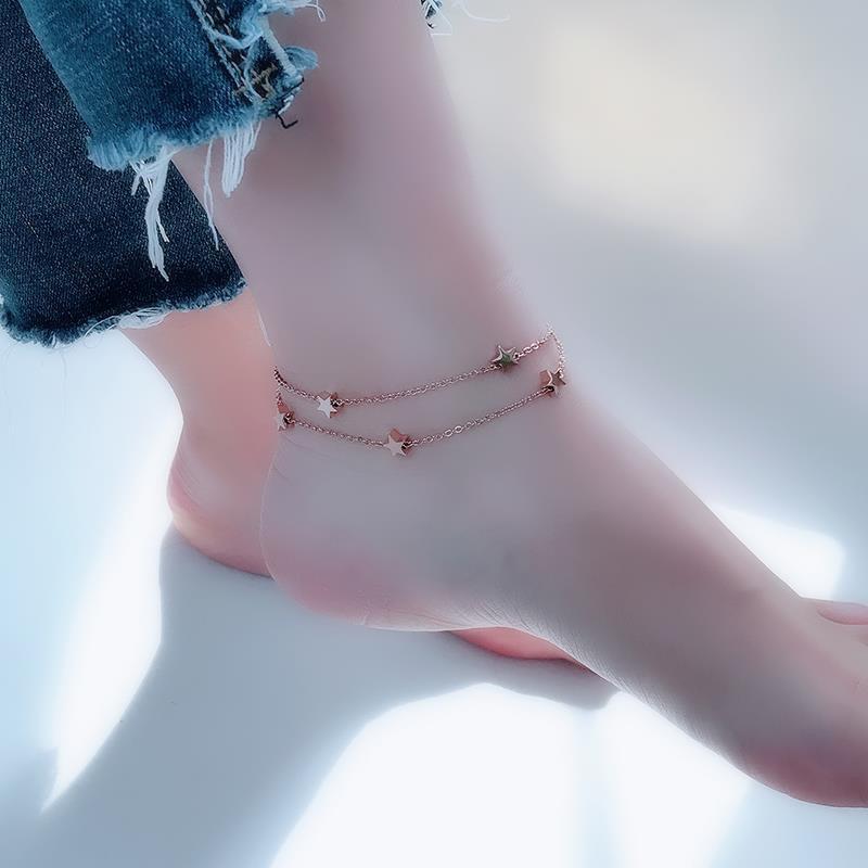 Estilo coreano tobillera de acero de titanio de las mujeres no se desvanece simple de doble capa de cinco puntas Estrella de oro rosa Mori elegante tobillera de tobillo de todos los partidos