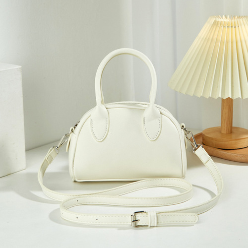 Korean Ins new high-end niche design Boston bag women's simple and versatile handbag crossbody small square bag