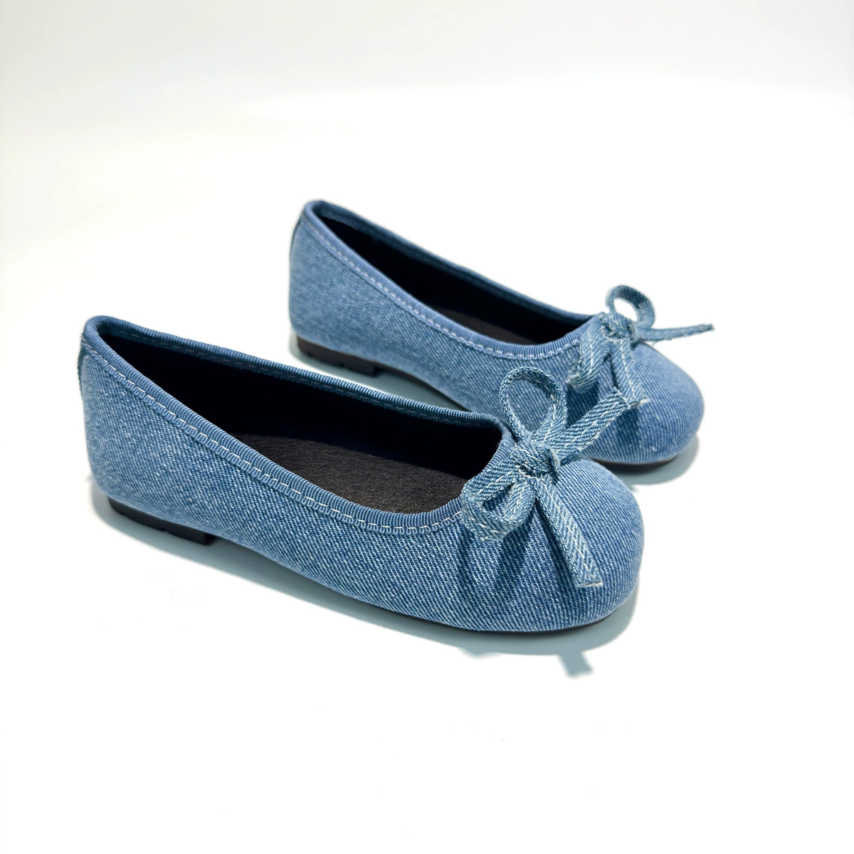 Denim blue girls' shoes, high-end, medium and large children's casual, versatile, breathable, bow-knot, soft-soled, beautiful girls' leather shoes