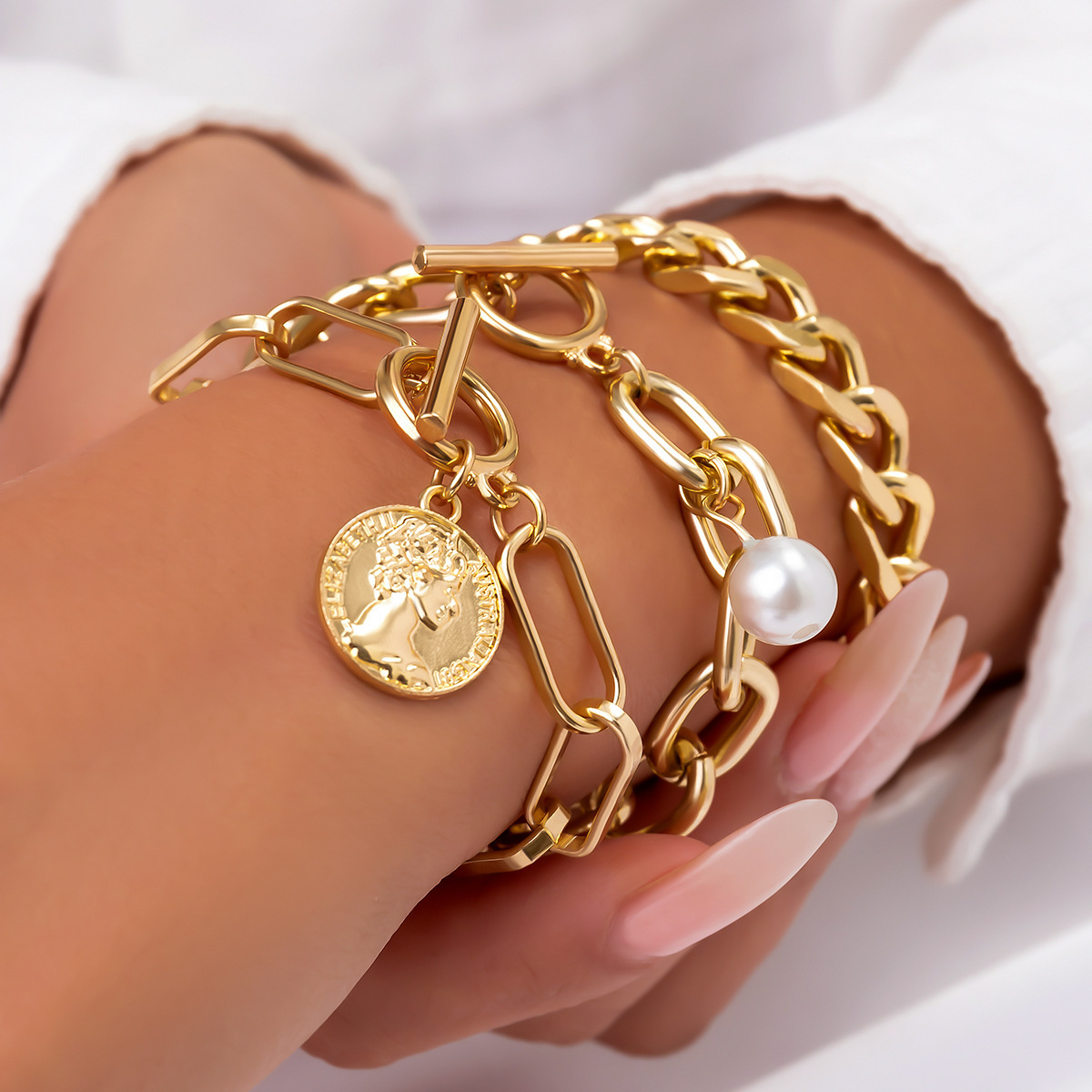 37g Weight Bracelets Classification 1 Set Quantity Holiday, Daily Occasion Imitation Pearl, Alloy Material Heart Shape Pattern Unisex Gender Irregular, Plating Design Lady Heart Shape Imitation Pearl Alloy Wholesale Bracelets 6