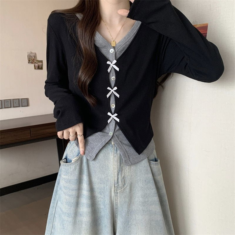 甘い気質の女性の秋の偽の2つの蝶結びのニットのカーディガンのvネックはやせている長袖の上着を現します。|undefined