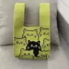 Много кошек (зелёный)