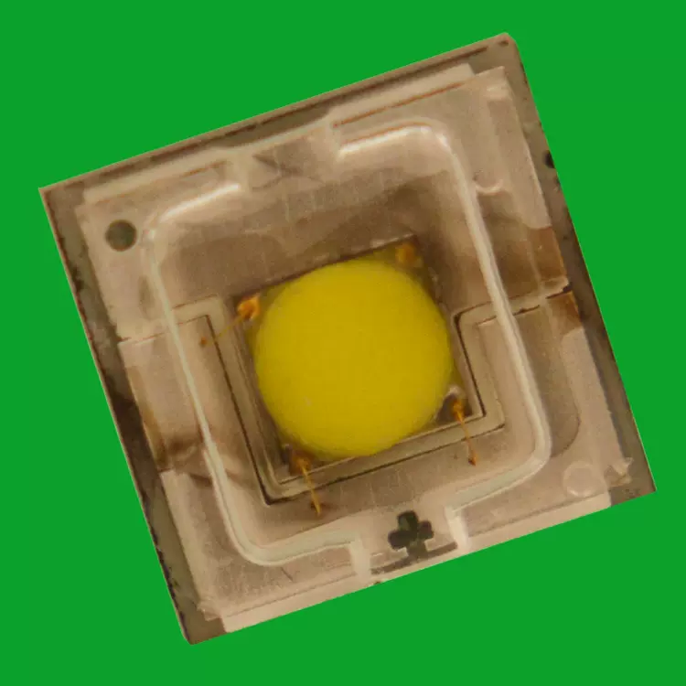 5050平面灯珠大功率贴片LED陶瓷白激光玻璃圆形发光15W晶能芯片