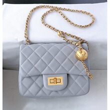 ���Sֱ�NС���L�¿����Ƥ��ɫС�������朗l���з����Ӱ�Ůб��