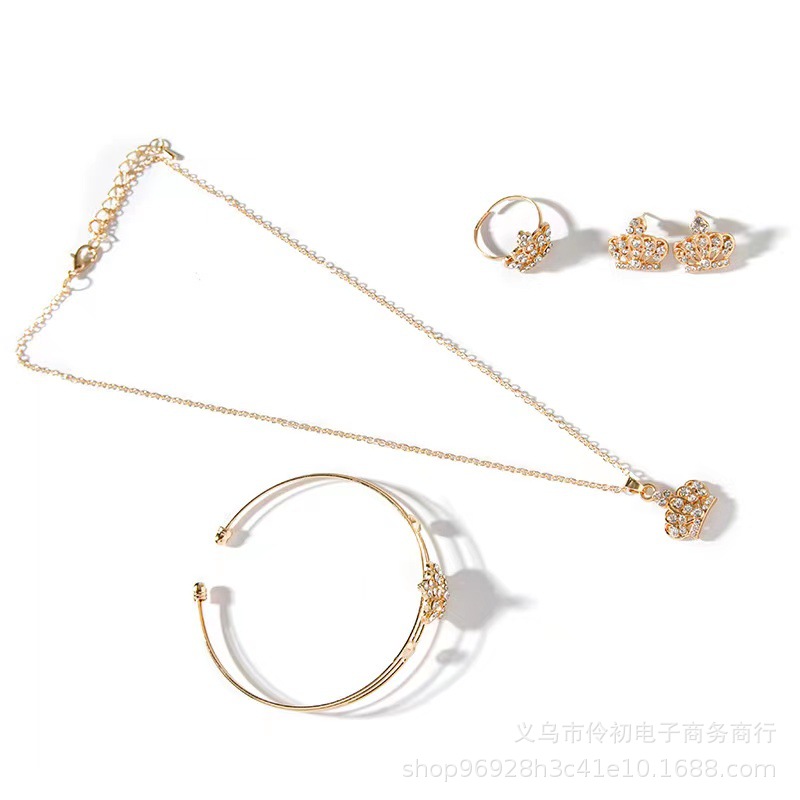 Nueva corona caliente reloj de cinco piezas caja de regalo reloj de cuarzo correa de imán casual simple para mujer