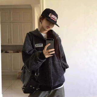 美式复古高街条纹字母连帽卫衣女秋冬加绒加厚宽松高级感拉链外套