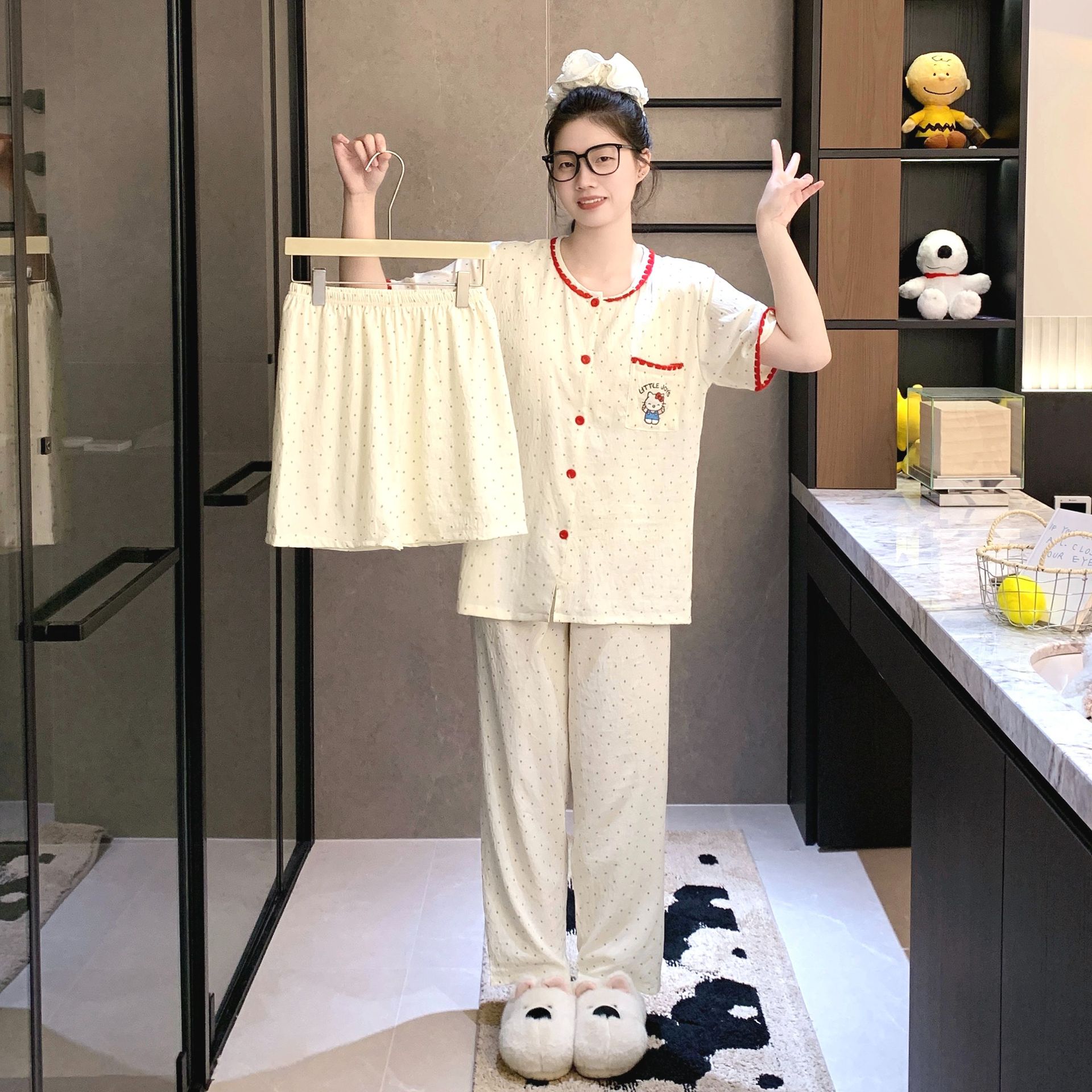 网红少女卡通三件套睡衣带胸垫圆领开衫云朵棉短袖可外穿学生套装