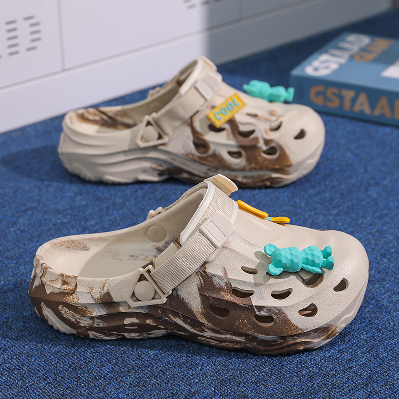 Zapatos con agujeros, antideslizantes y desodorantes para hombres, arrastre de puntera de verano, aumento de transpirable y resistente al desgaste, zapatillas de playa de color de contraste EVA