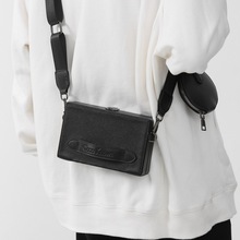 包包男日系新款潮酷盒子包小众流行抖音直播男硬壳包单肩斜挎女包