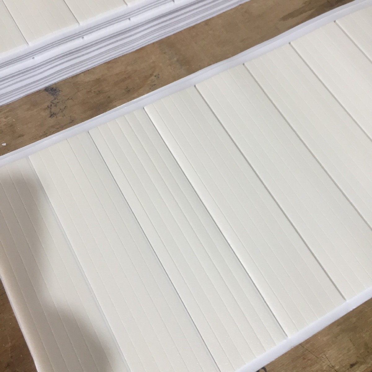 特殊新材料环保泡棉粘胶IXPE电子密封条防水硅橡胶背胶耐用