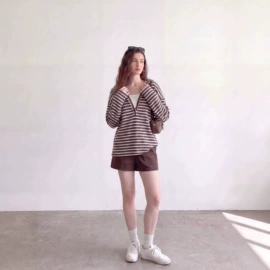 女式毛呢外套;女式T恤;皮草