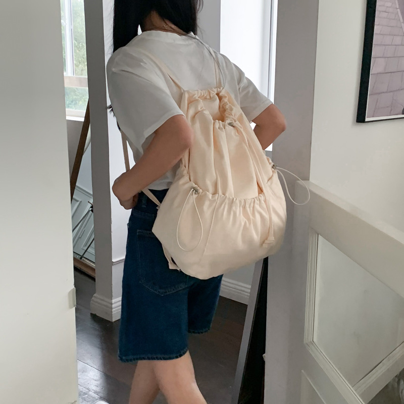 韩版ins简约小清新纯色褶皱抽绳大容量休闲文艺百搭帆布双肩包 韩版ins简约小清新纯色褶皱抽绳大容量休闲文艺百搭帆布双肩包