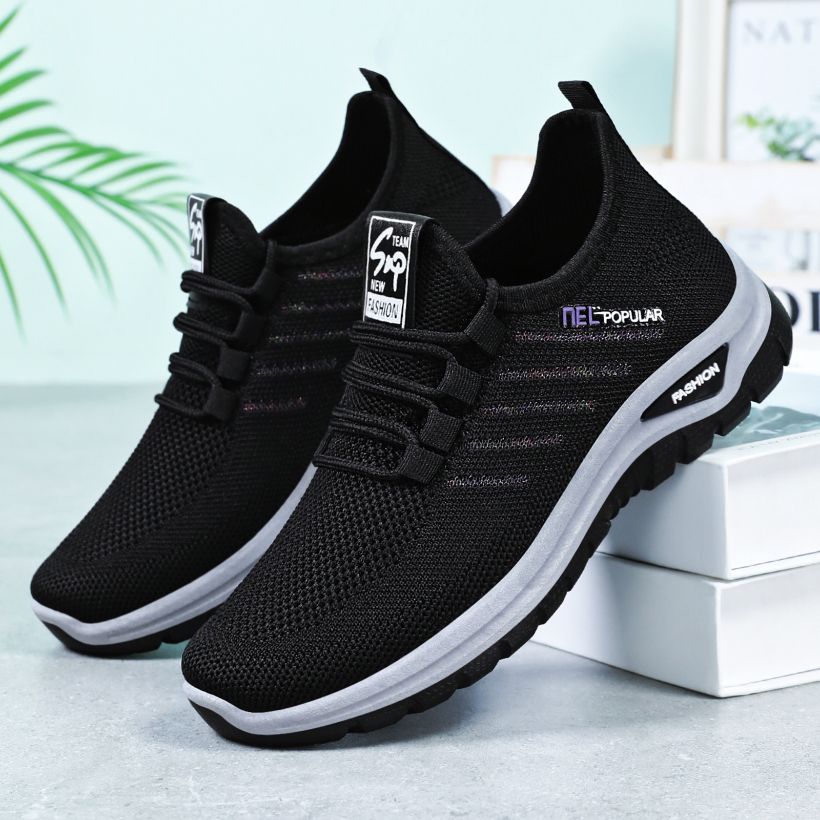 Zapatos mujeres de mediana edad verano transpirables cómodos zapatos únicos regalos de venta directa suela suave casual zapatos de malla para mamá