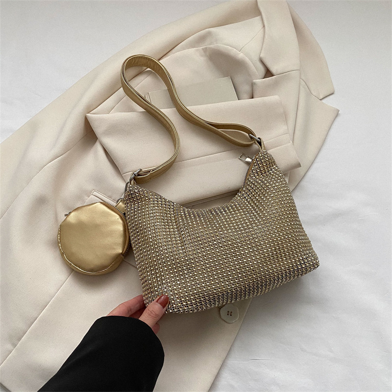 Bolso de mujer de diamantes de imitación texturizado de moda 2023 Verano nuevo bolso pequeño cuadrado Personalidad incrustada en diamantes ins bolso de hombro portátil casual