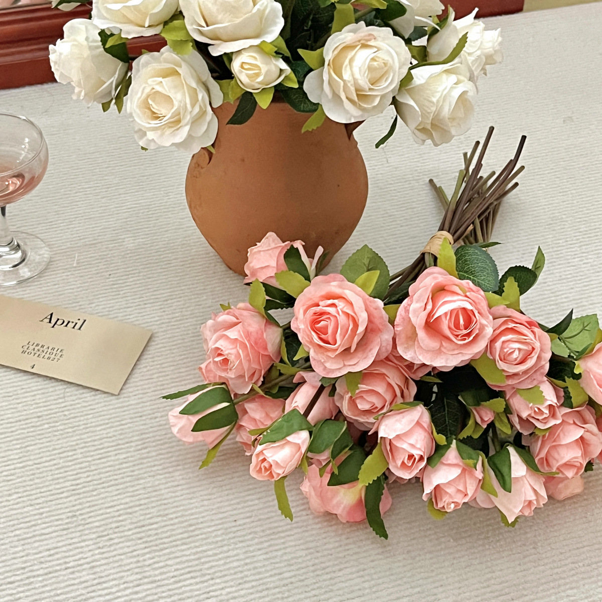 13 mano mano rosa borde de imitación ramo de flores flores secas bordes de rosa decoración de mesa de comedor de la sala de estar fotografía