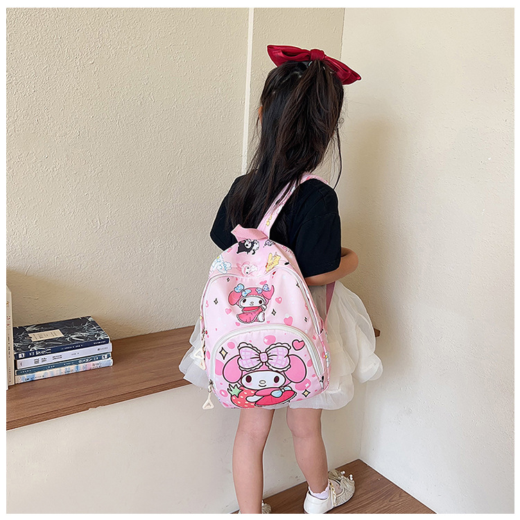 Cute cartoon, lightweight and lightweight schoolbag for kindergartens, fashionable and versatile children's backpacks for outdoor leisure travel undefined